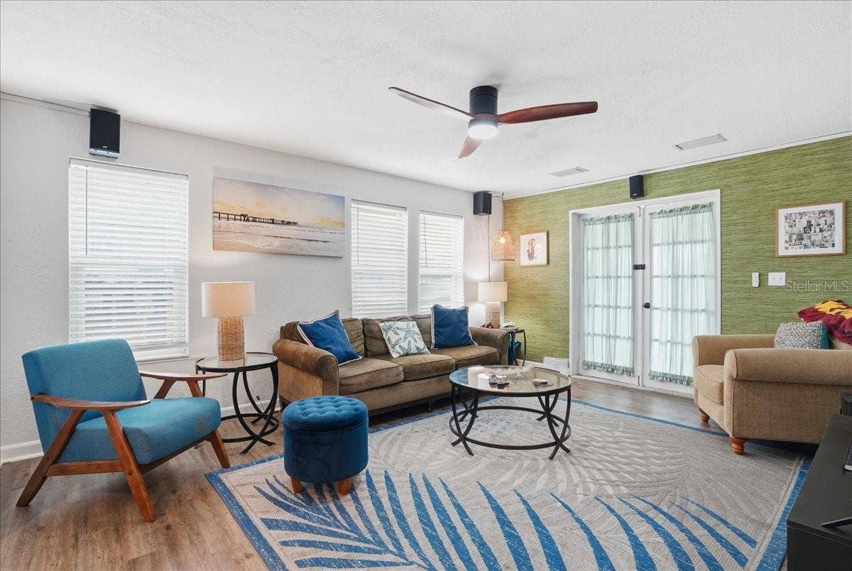 130 86TH TERRACE, Treasure Island, FL 33706 130 86TH TERRACE, Treasure Island, FL 33706