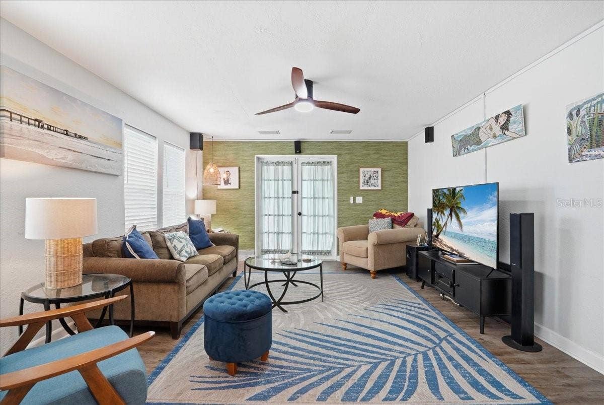 130 86TH TERRACE, Treasure Island, FL 33706 130 86TH TERRACE, Treasure Island, FL 33706