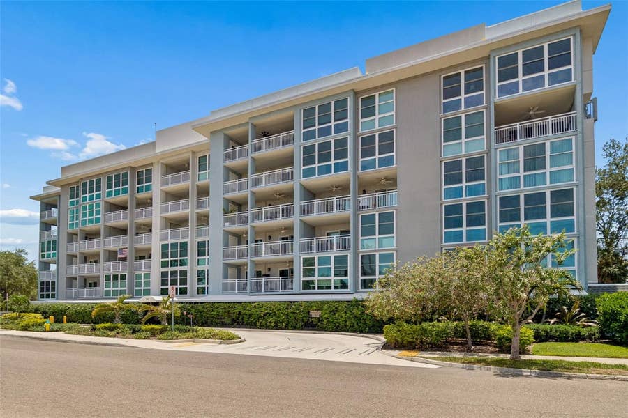 Property photo for 160 COLUMBIA DRIVE, #206, Tampa, FL