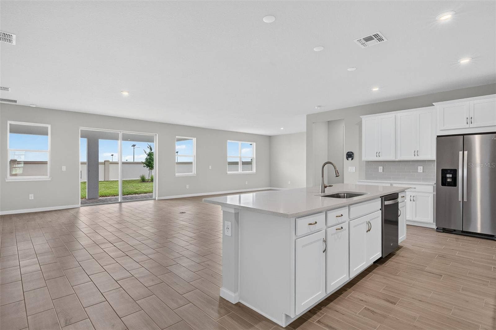 9553 NATURAL OAK POINT, Dade City, FL 33525 Open Concept