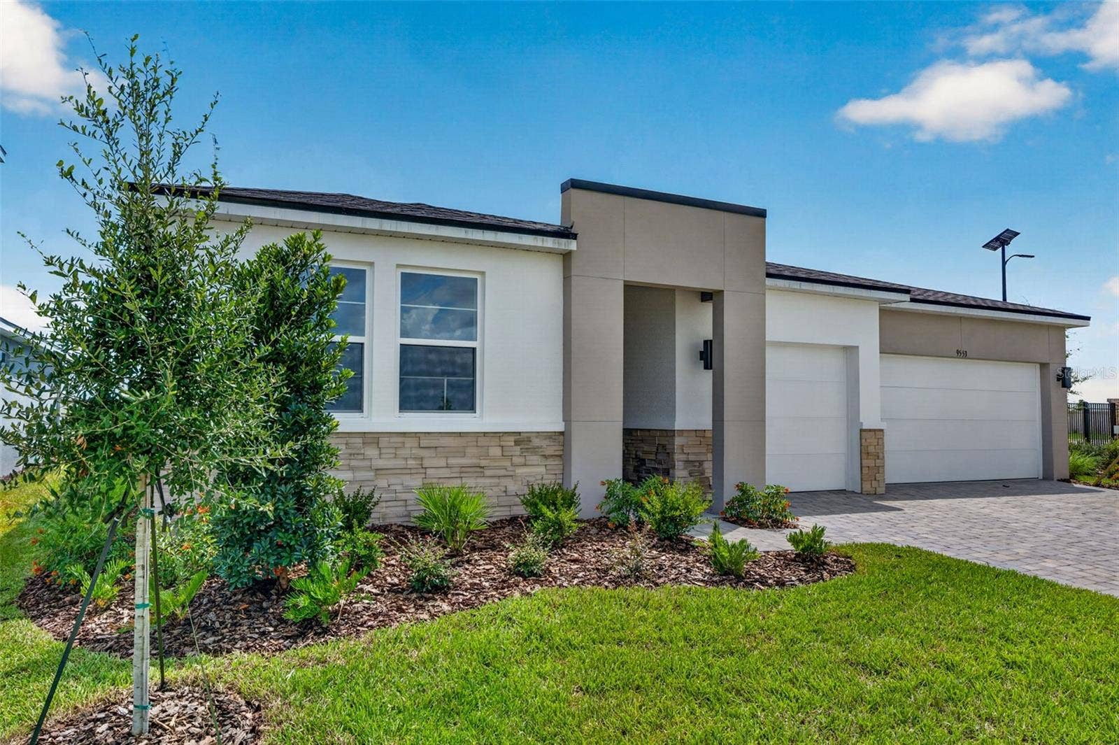9553 NATURAL OAK POINT, Dade City, FL 33525 9553 NATURAL OAK POINT, Dade City, FL 33525
