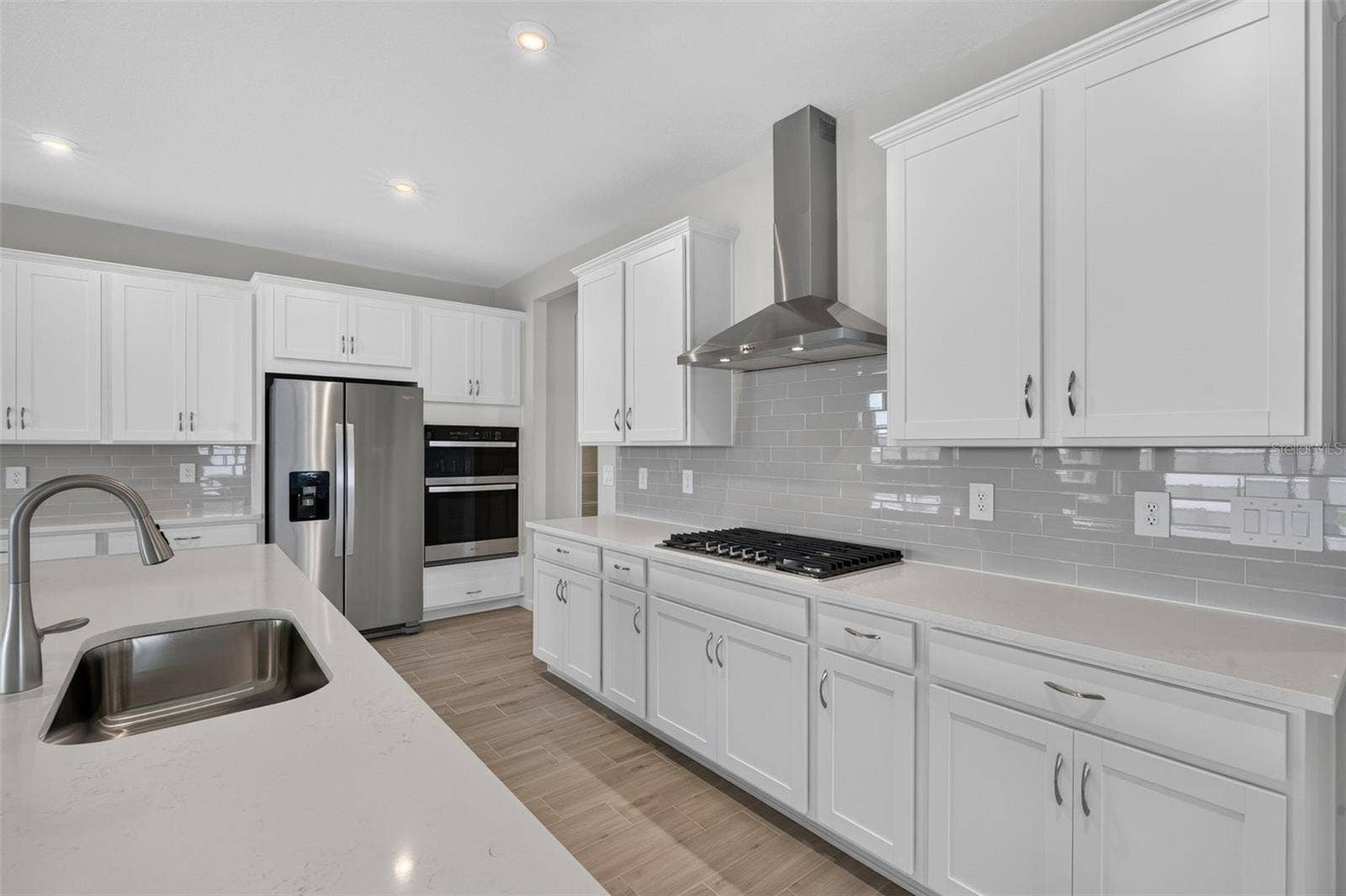 9553 NATURAL OAK POINT, Dade City, FL 33525 9553 NATURAL OAK POINT, Dade City, FL 33525
