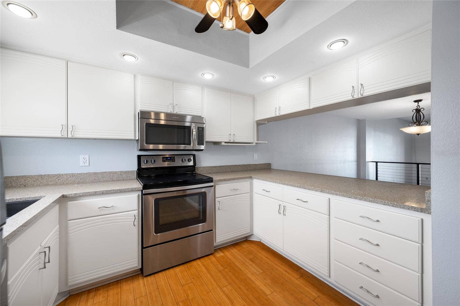 12424 CAPRI CIRCLE N, #5, Treasure Island, FL 33706