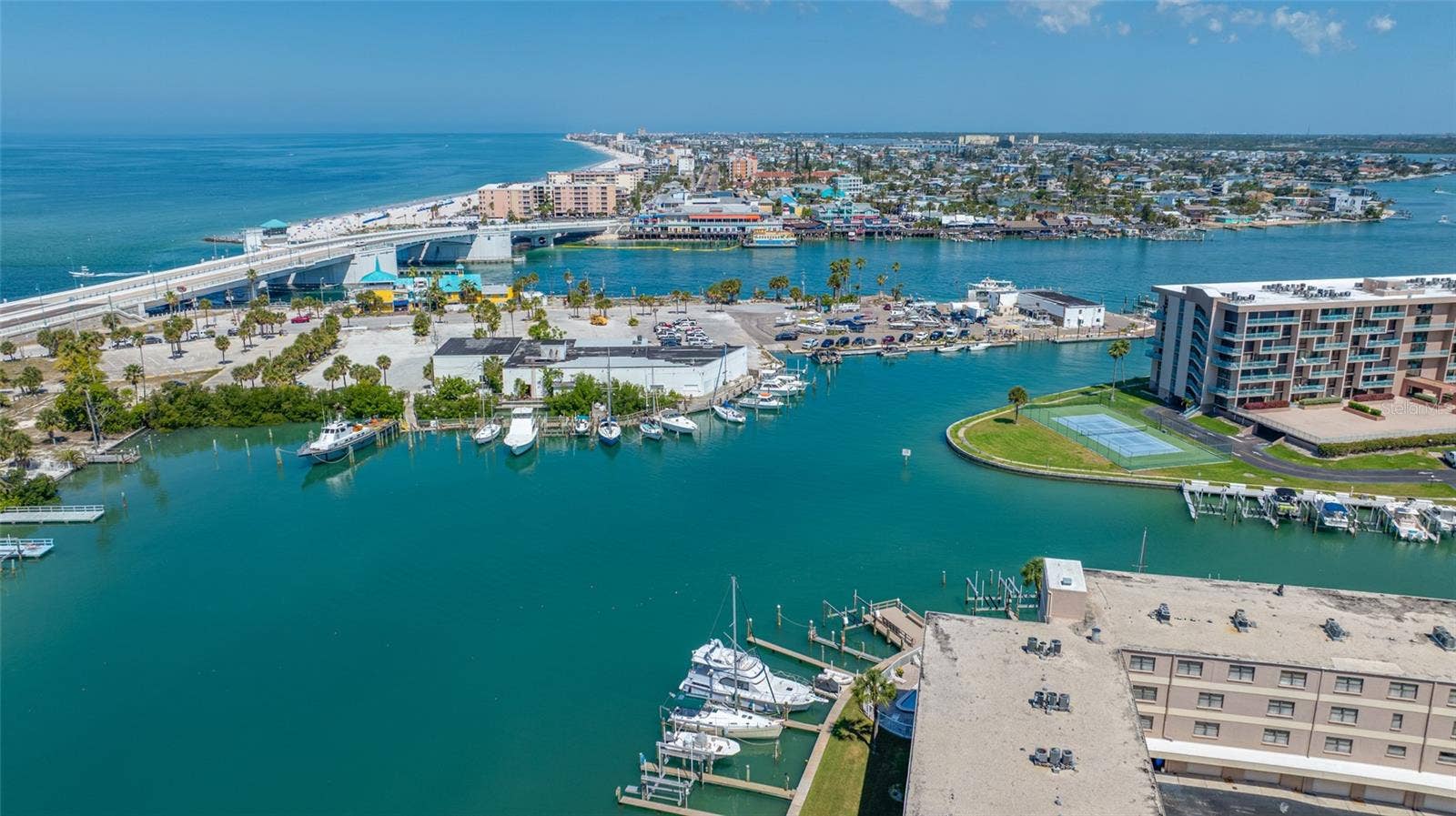 12424 CAPRI CIRCLE N, #5, Treasure Island, FL 33706