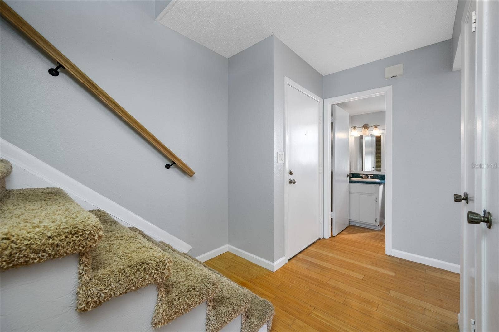 12424 CAPRI CIRCLE N, #5, Treasure Island, FL 33706