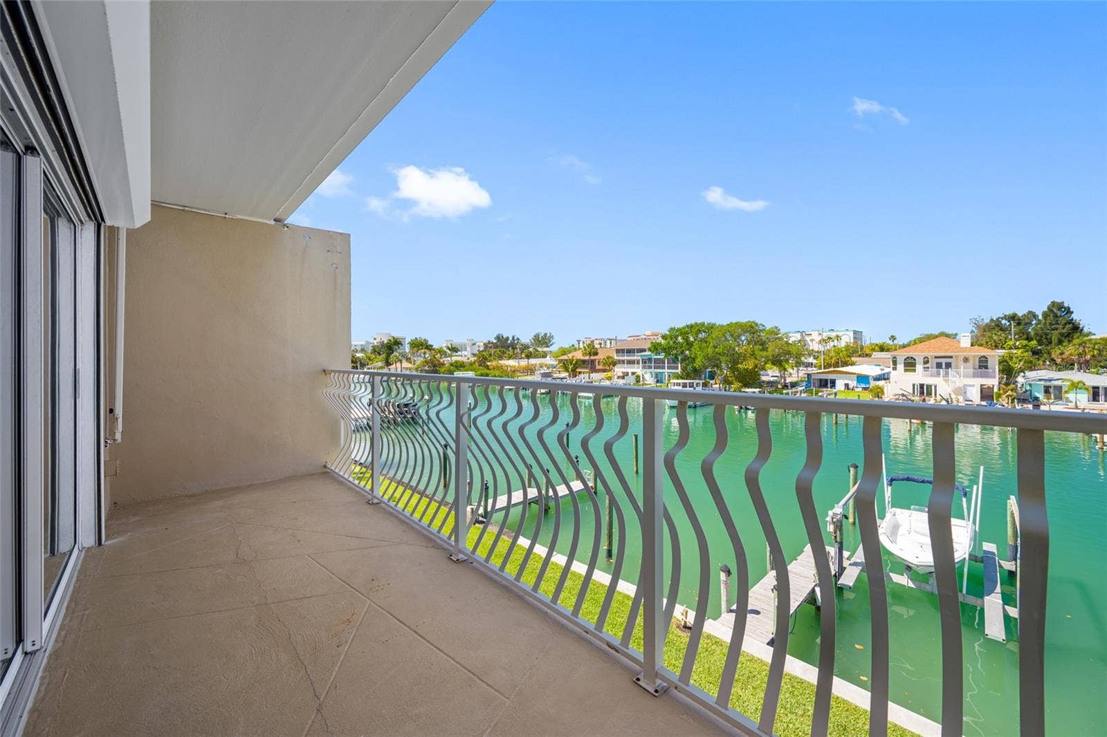 12424 CAPRI CIRCLE N, #5, Treasure Island, FL 33706