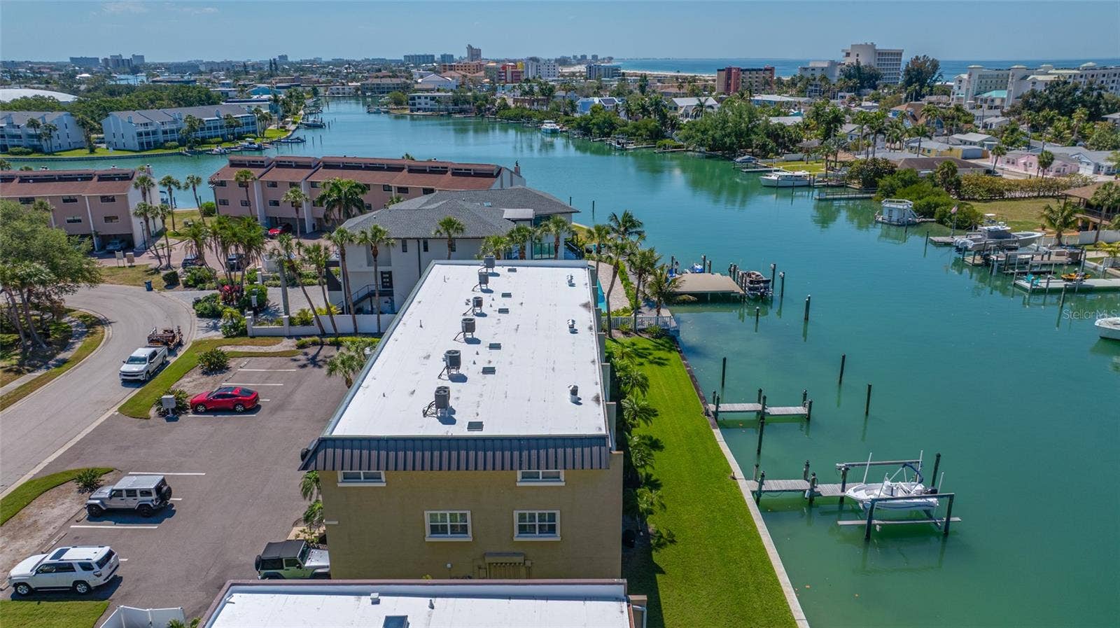 12424 CAPRI CIRCLE N, #5, Treasure Island, FL 33706