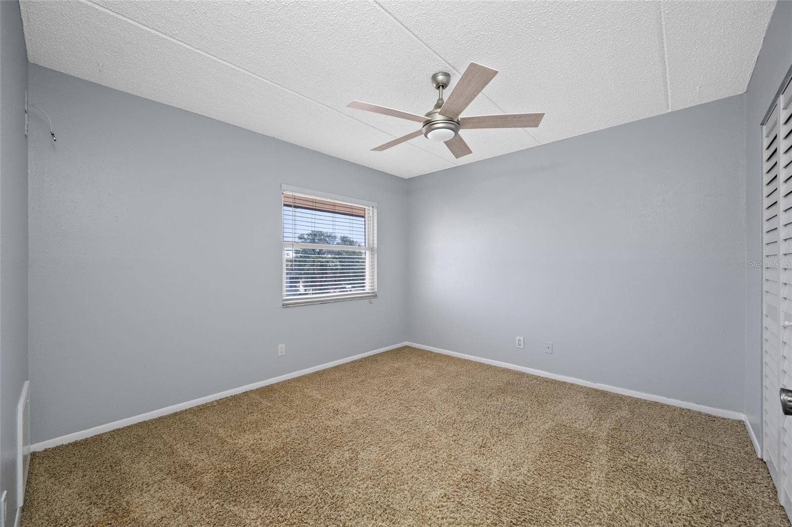 12424 CAPRI CIRCLE N, #5, Treasure Island, FL 33706