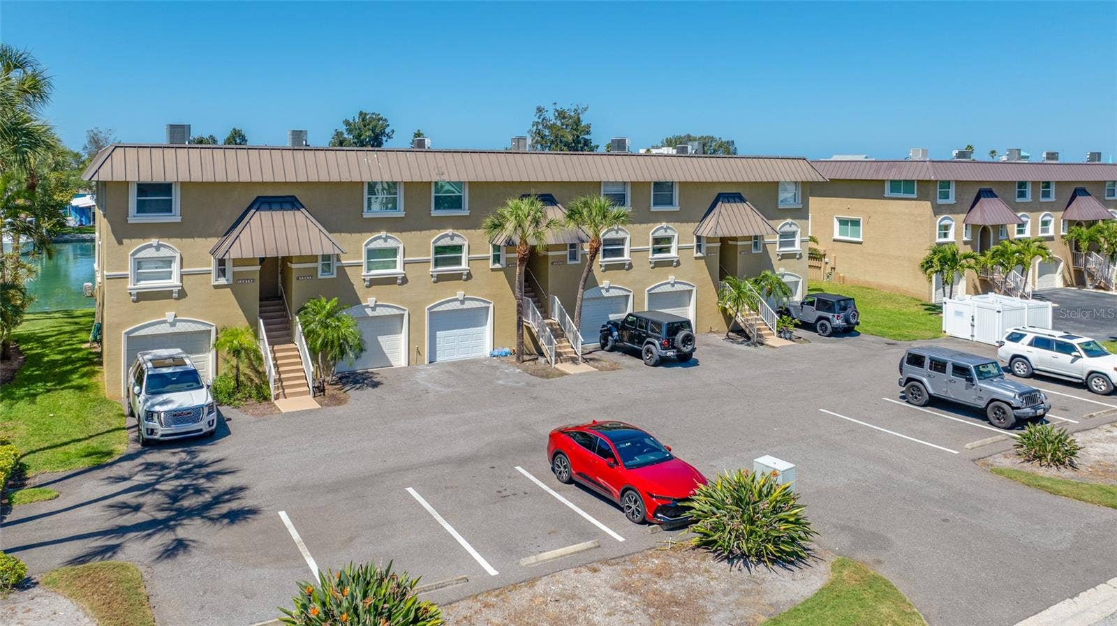 12424 CAPRI CIRCLE N, #5, Treasure Island, FL 33706