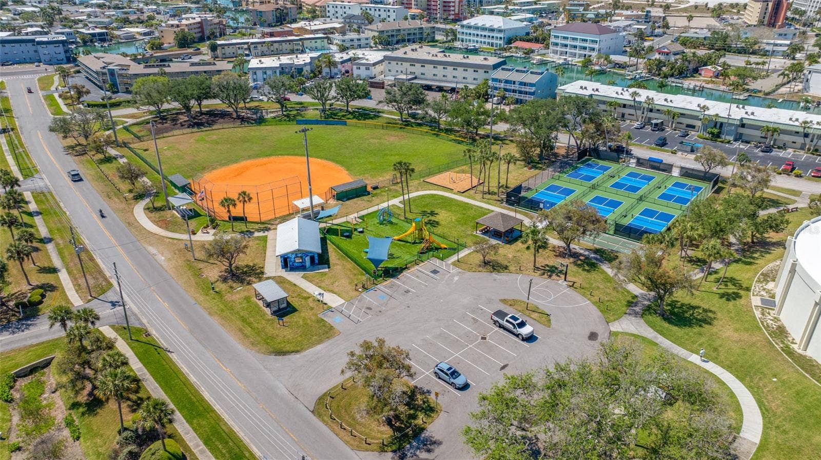 12424 CAPRI CIRCLE N, #5, Treasure Island, FL 33706