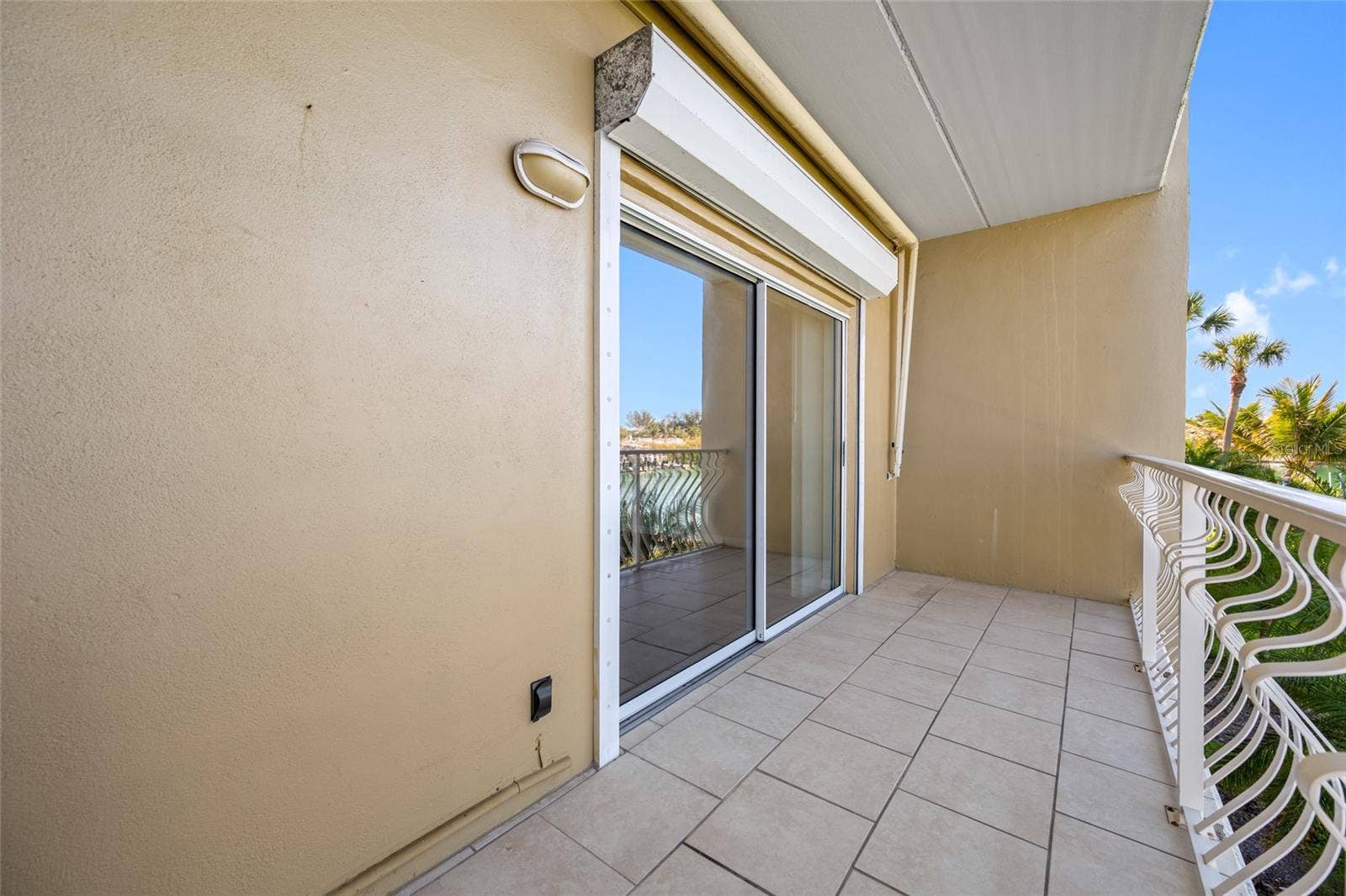 12424 CAPRI CIRCLE N, #5, Treasure Island, FL 33706