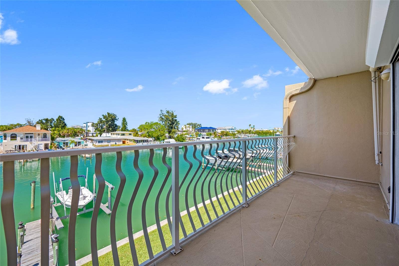 12424 CAPRI CIRCLE N, #5, Treasure Island, FL 33706