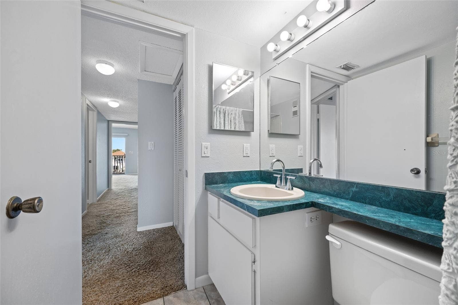 12424 CAPRI CIRCLE N, #5, Treasure Island, FL 33706