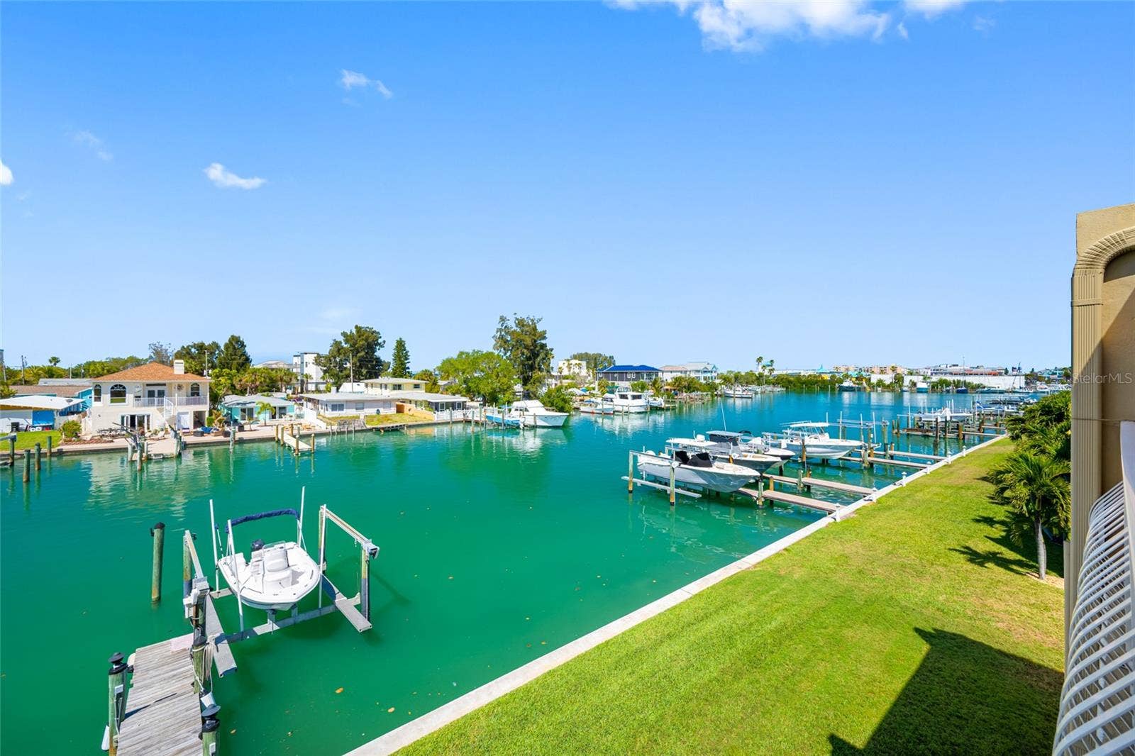 12424 CAPRI CIRCLE N, #5, Treasure Island, FL 33706