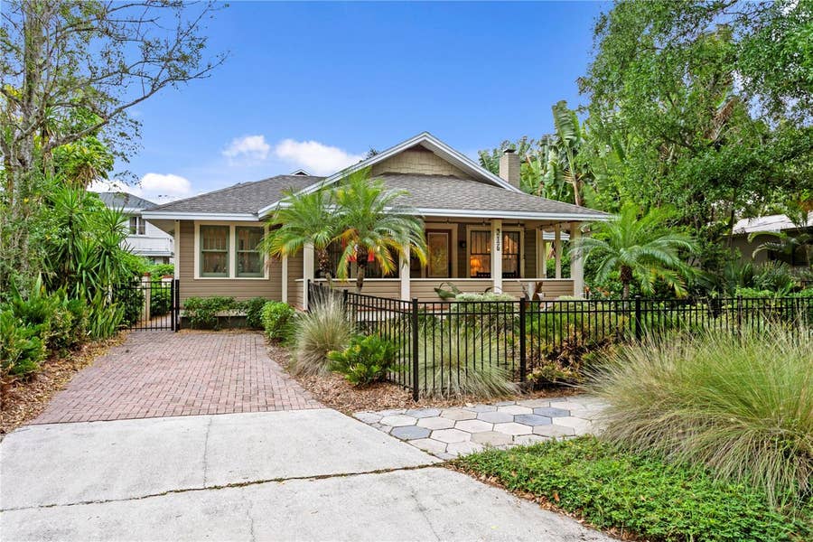 Property photo for 316 9TH AVENUE NE, St Petersburg, FL
