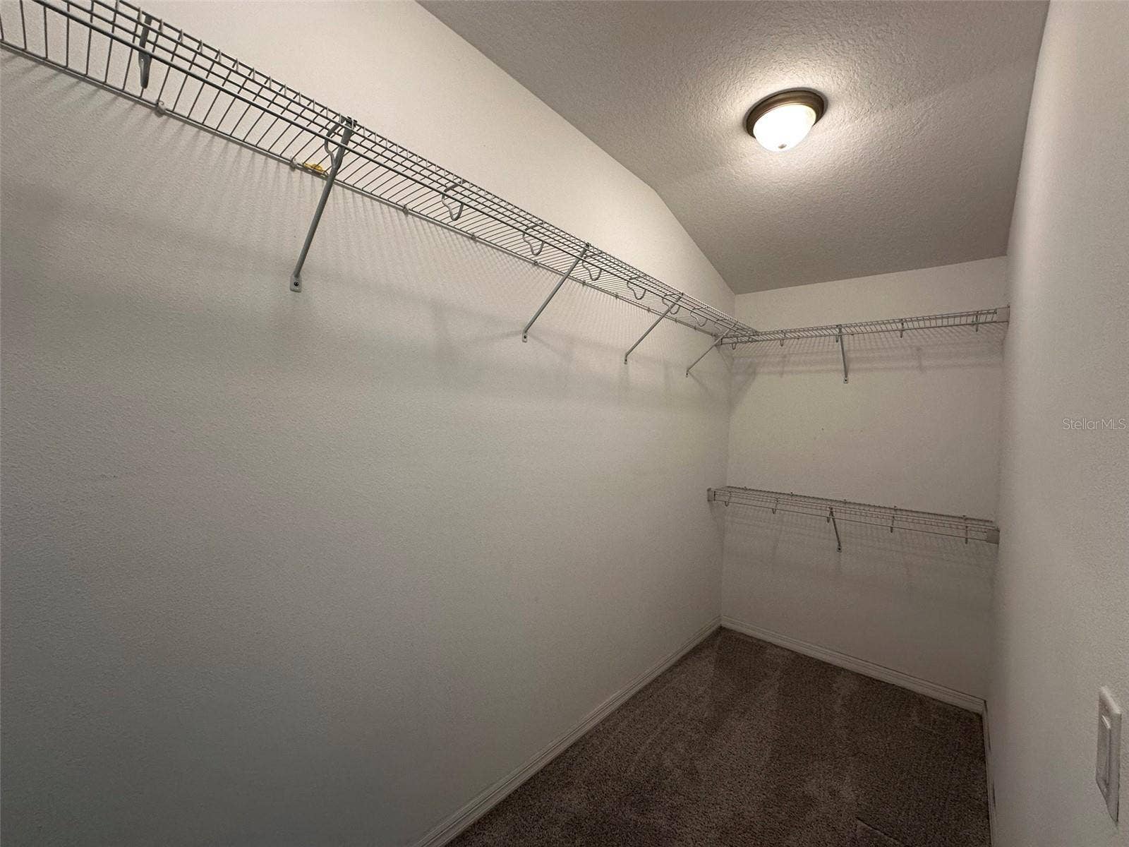 29850 SOUTHWELL LANE, Wesley Chapel, FL 33543 29850 SOUTHWELL LANE, Wesley Chapel, FL 33543