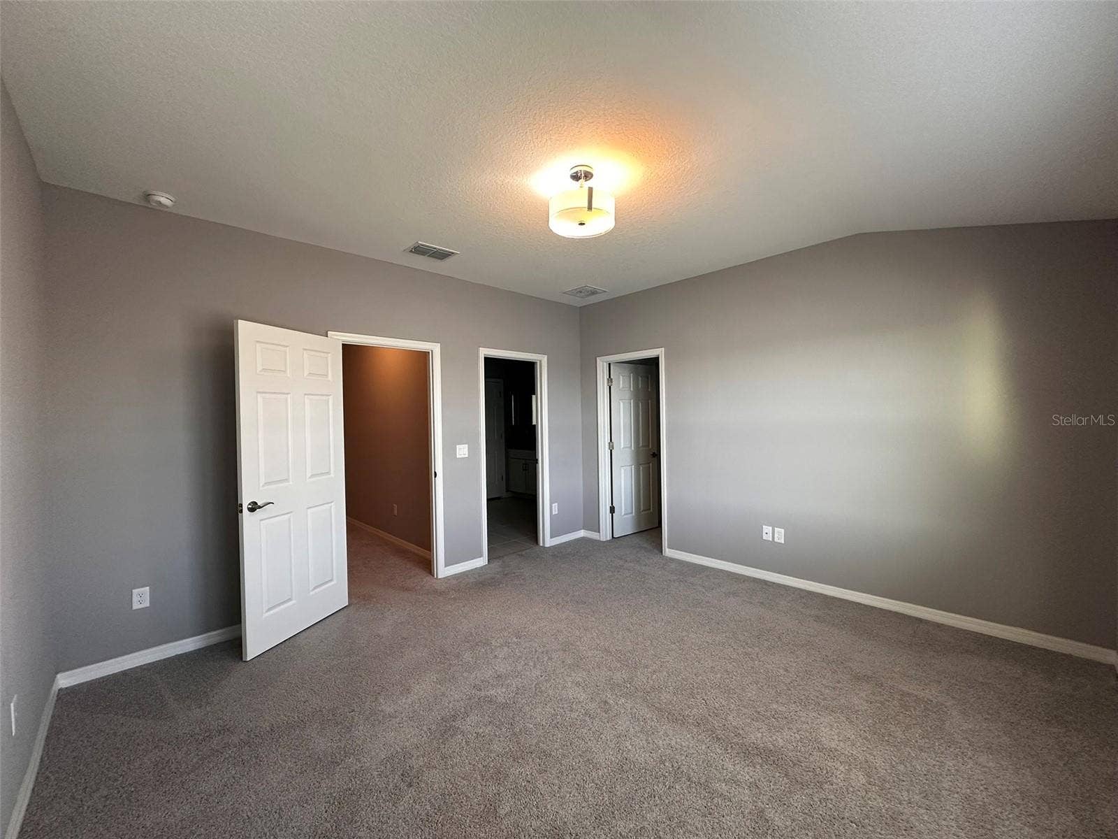 29850 SOUTHWELL LANE, Wesley Chapel, FL 33543 29850 SOUTHWELL LANE, Wesley Chapel, FL 33543
