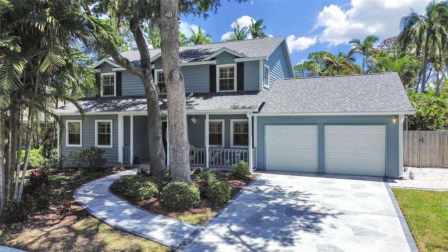 Property photo for 7645 HARBOR VIEW WAY, Seminole, FL
