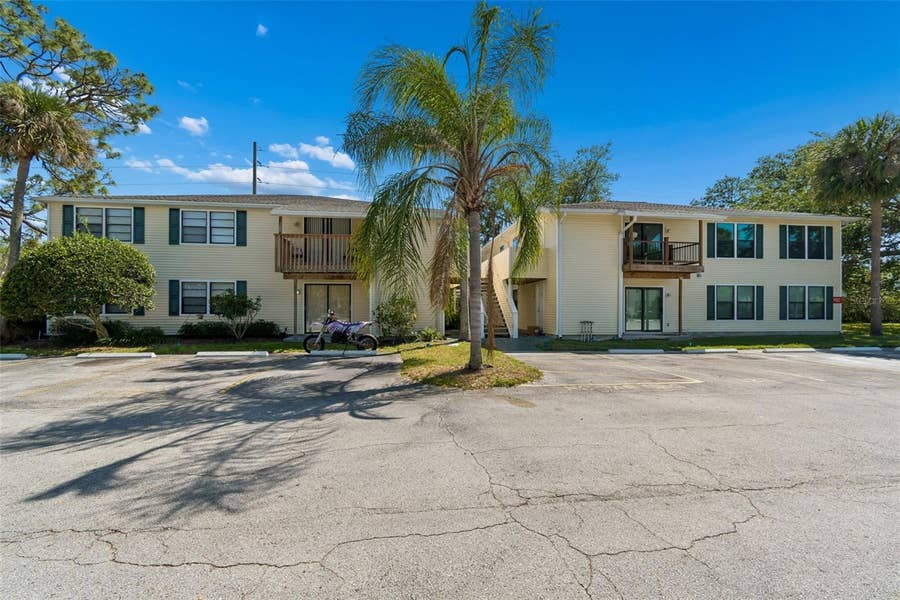 Property photo for 140 HUNTER LAKE DRIVE, #8C, Oldsmar, FL