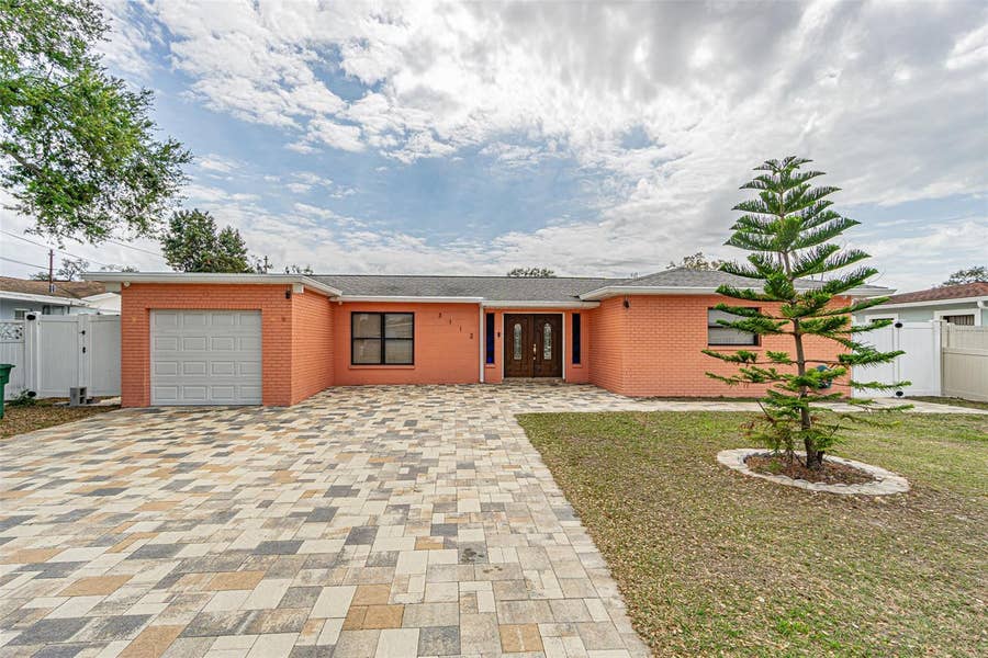 Property photo for 3112 W HENRY AVENUE, Tampa, FL