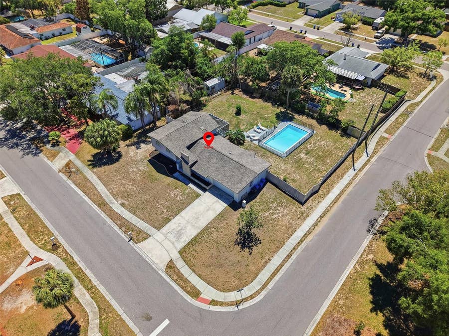 Property photo for 721 VILLAGE PLACE, Brandon, FL