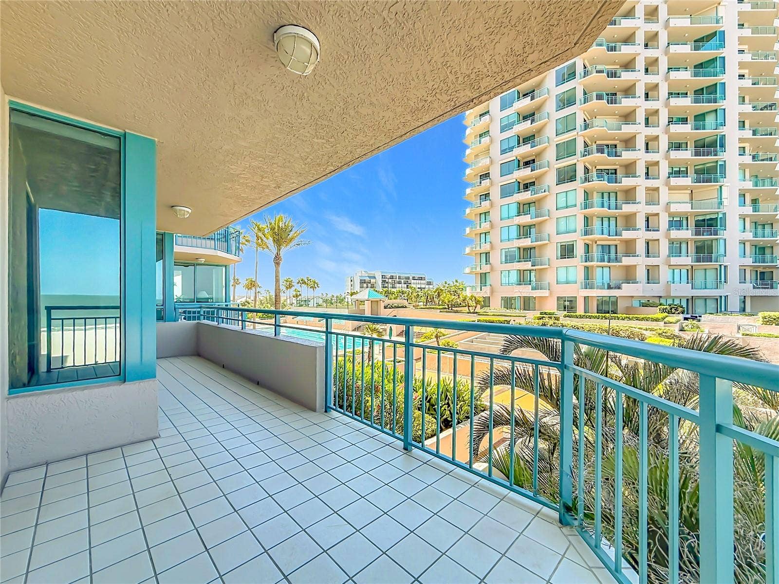 1540 GULF BOULEVARD, #304, Clearwater Beach, FL 33767