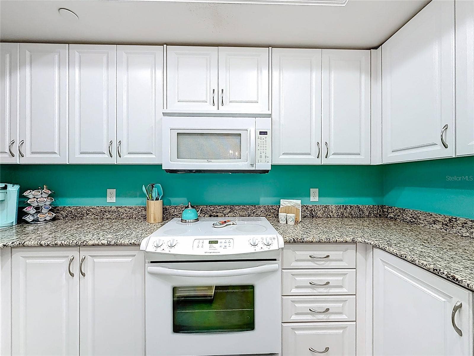 1540 GULF BOULEVARD, #304, Clearwater Beach, FL 33767