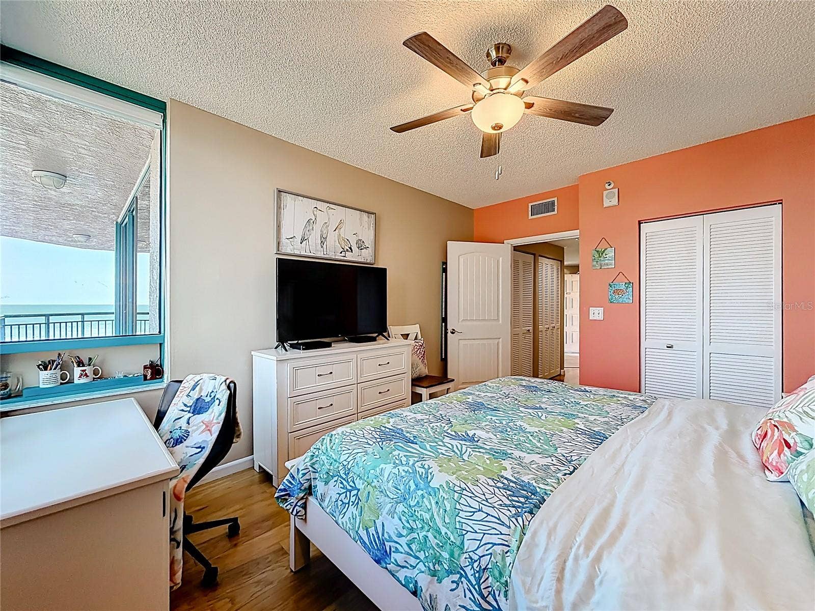 1540 GULF BOULEVARD, #304, Clearwater Beach, FL 33767