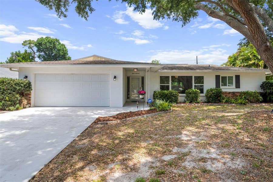 Property photo for 1214 POPLAR AVENUE, Venice, FL