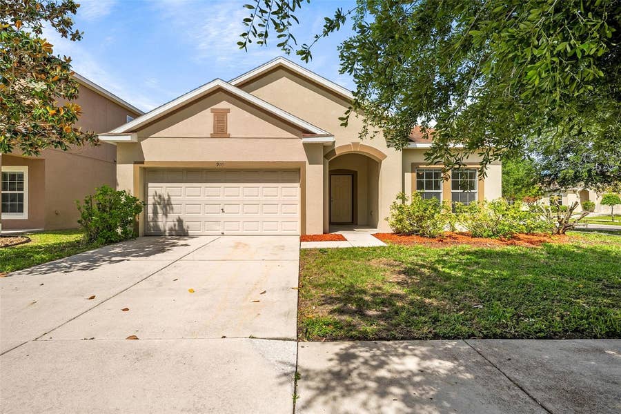 Property photo for 910 FERN LEAF DRIVE, Ruskin, FL