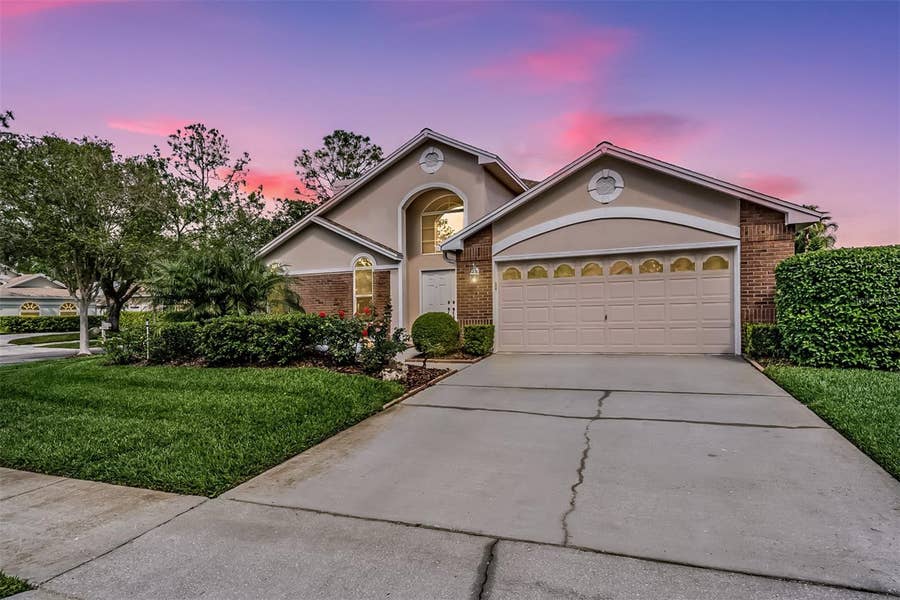 Property photo for 9008 QUAIL CREEK DRIVE, Tampa, FL