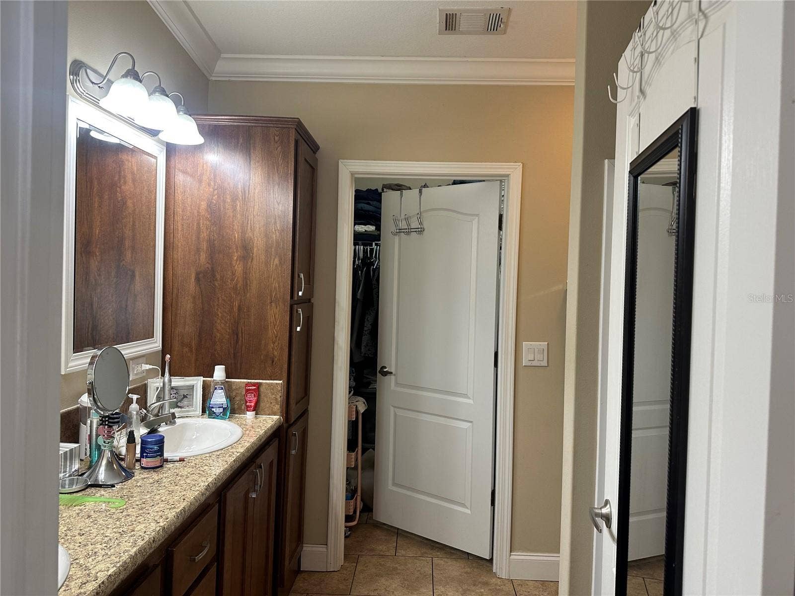 462 S DEW PLANT POINT, Crystal River, FL 34429 462 S DEW PLANT POINT, Crystal River, FL 34429