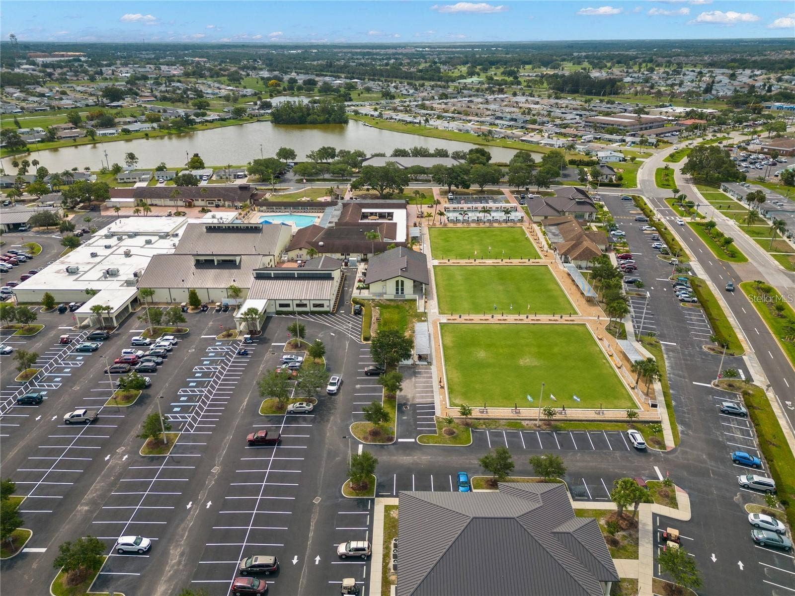 1134 SIGNATURE DRIVE, Sun City Center, FL 33573 Amenities