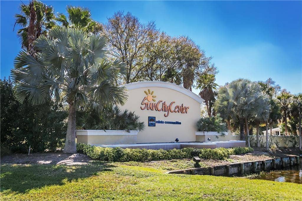 1134 SIGNATURE DRIVE, Sun City Center, FL 33573 Sun City Center