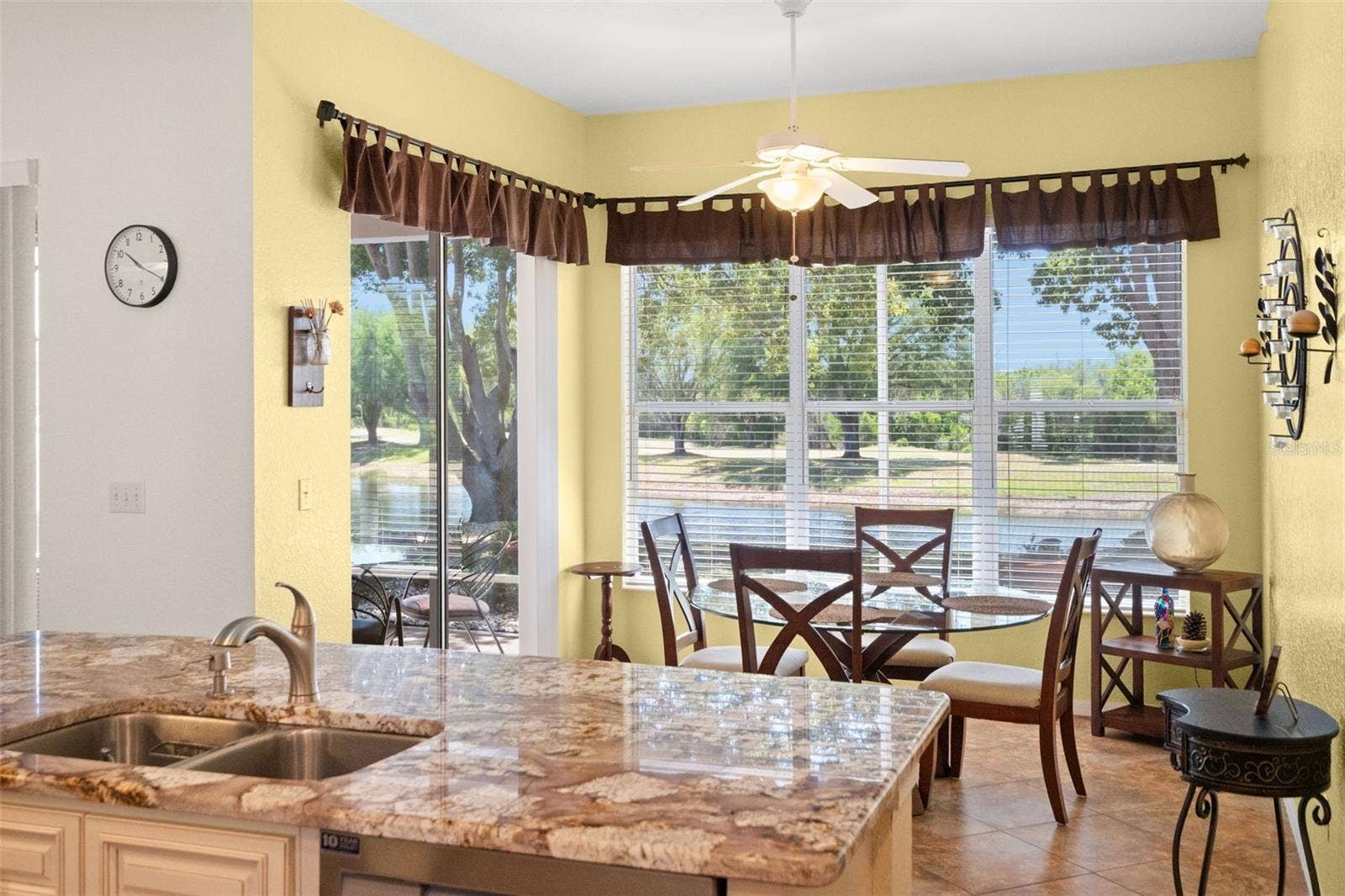 1134 SIGNATURE DRIVE, Sun City Center, FL 33573 Dinette Showing Views