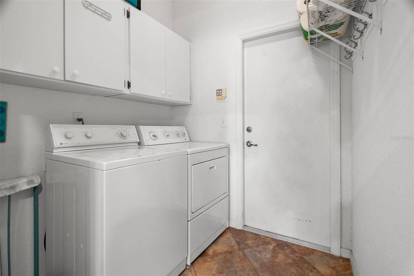 1134 SIGNATURE DRIVE, Sun City Center, FL 33573 Laundry Room