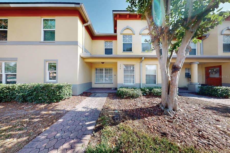 Property photo for 176 COQUINA BAY DR DRIVE, St Petersburg, FL