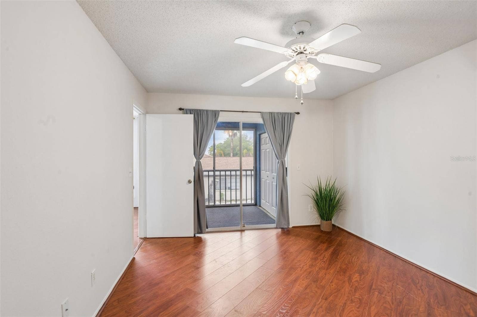 7713 HILLSIDE COURT, #204, Hudson, FL 34667 7713 HILLSIDE COURT, #204, Hudson, FL 34667