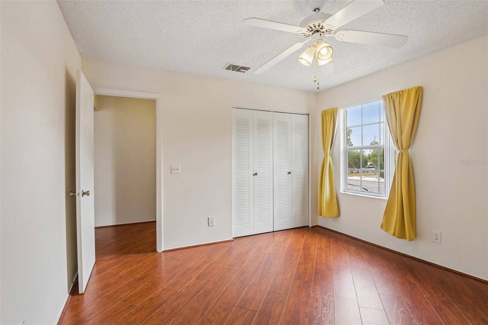 7713 HILLSIDE COURT, #204, Hudson, FL 34667 7713 HILLSIDE COURT, #204, Hudson, FL 34667
