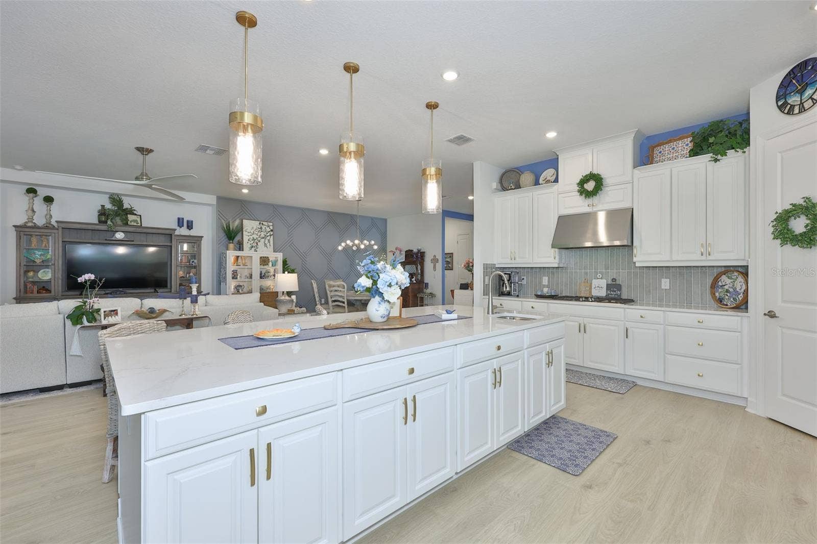 5512 CASERTA COURT, Palmetto, FL 34221 5512 CASERTA COURT, Palmetto, FL 34221