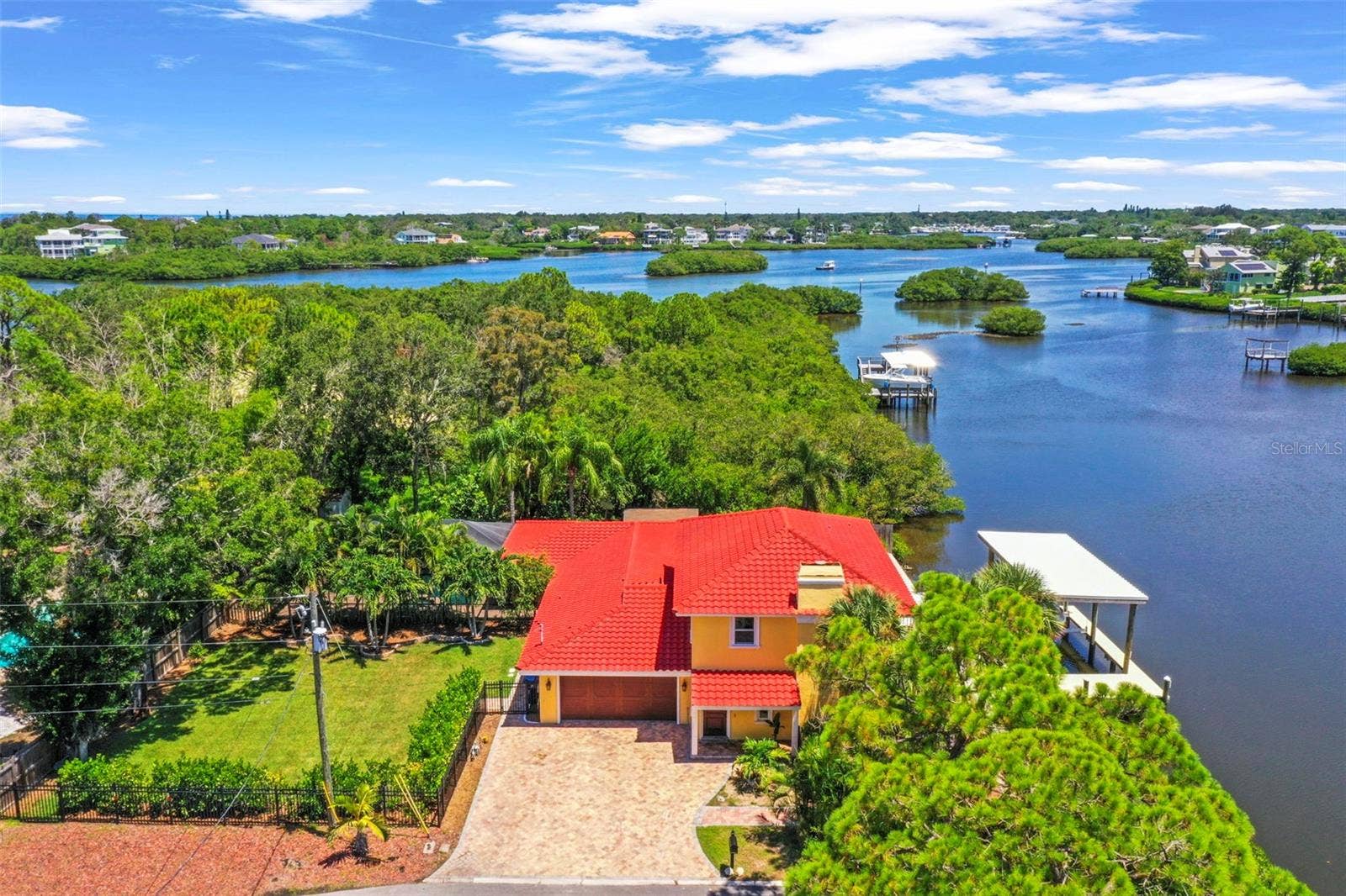 412 ORCHID LANE, Palm Harbor, FL 34683 412 ORCHID LANE, Palm Harbor, FL 34683