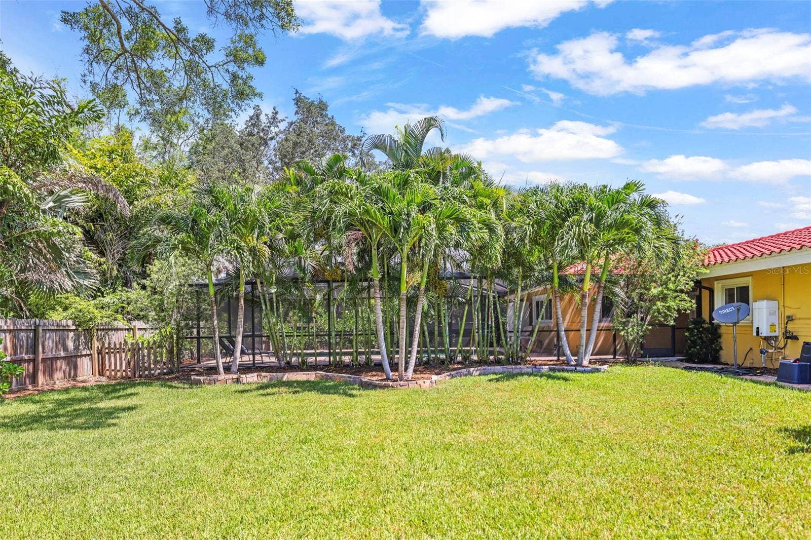 412 ORCHID LANE, Palm Harbor, FL 34683 412 ORCHID LANE, Palm Harbor, FL 34683