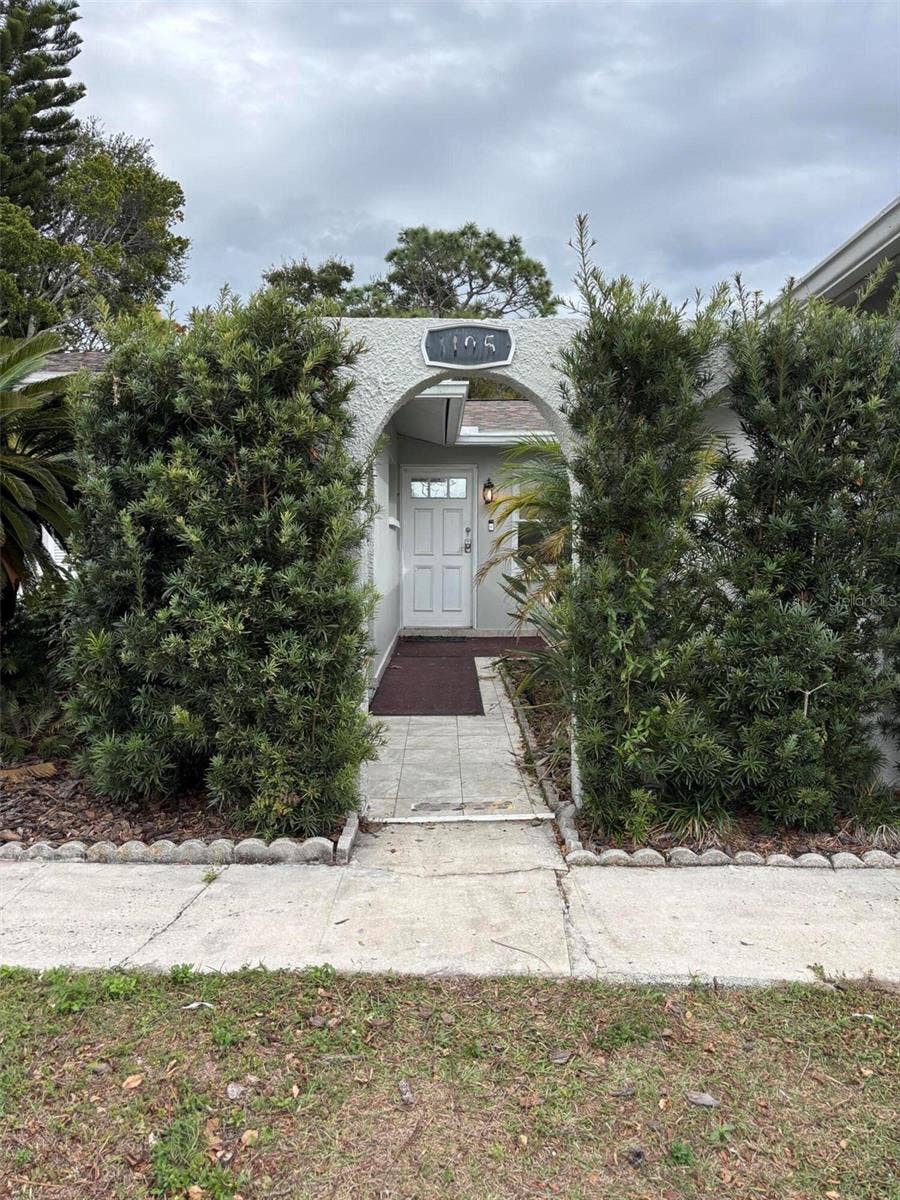 Property photo for 1105 AMBLE LANE, Clearwater, FL