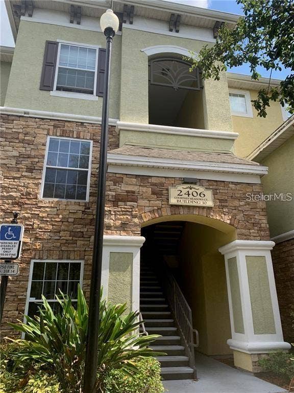 Property photo for 2406 COURTNEY MEADOWS COURT, #104, Tampa, FL
