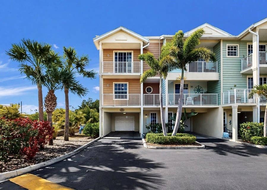 Property photo for 3202 MANGROVE POINT DRIVE, Ruskin, FL