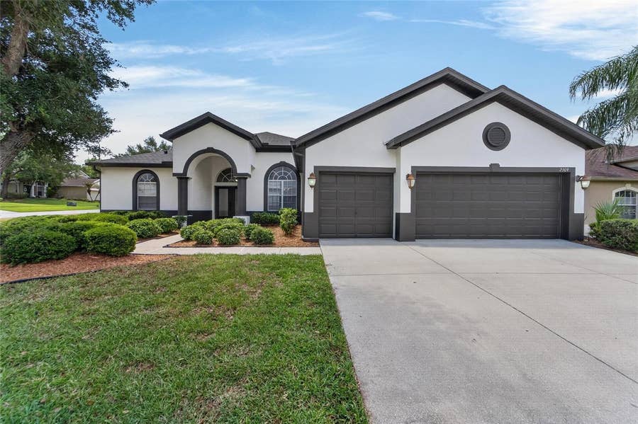 Property photo for 2309 SILVER TRUMPET COURT, Valrico, FL