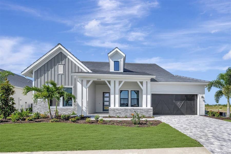 Property photo for 17553 FOXTAIL LOOP, Venice, FL