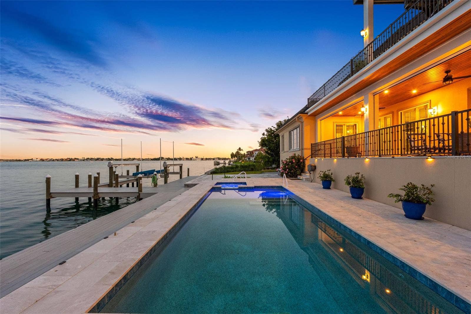 487 MEADOW LARK DR, Sarasota, FL 34236 487 MEADOW LARK DR, Sarasota, FL 34236