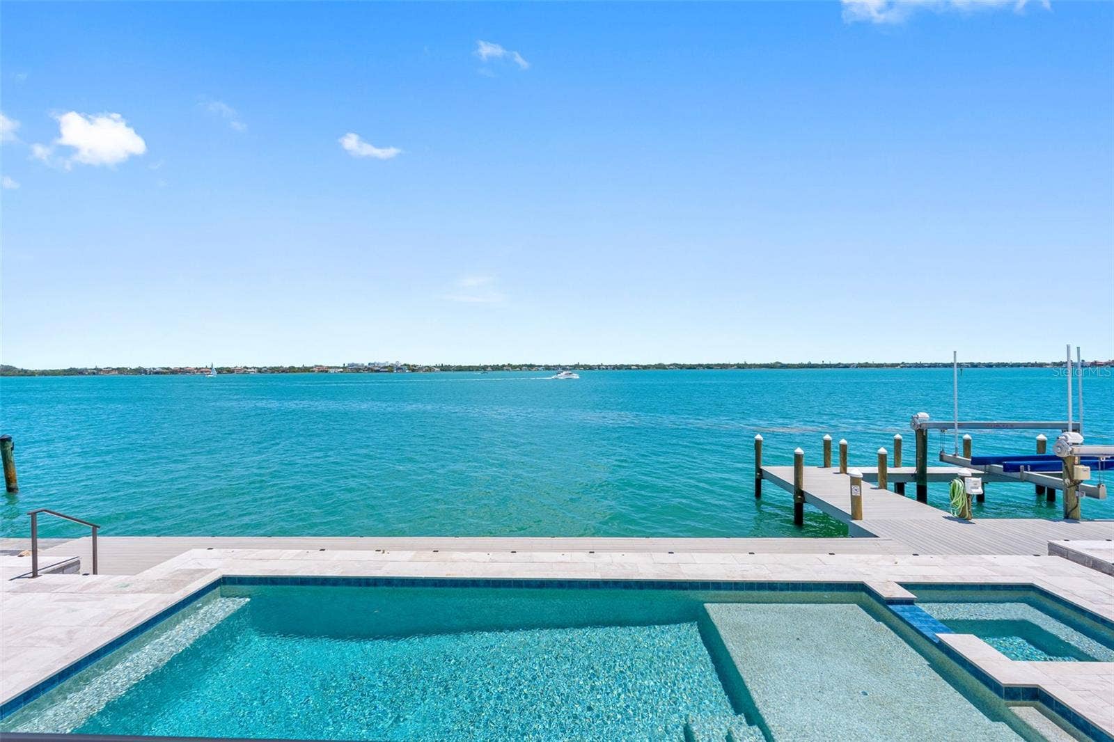 487 MEADOW LARK DR, Sarasota, FL 34236 487 MEADOW LARK DR, Sarasota, FL 34236