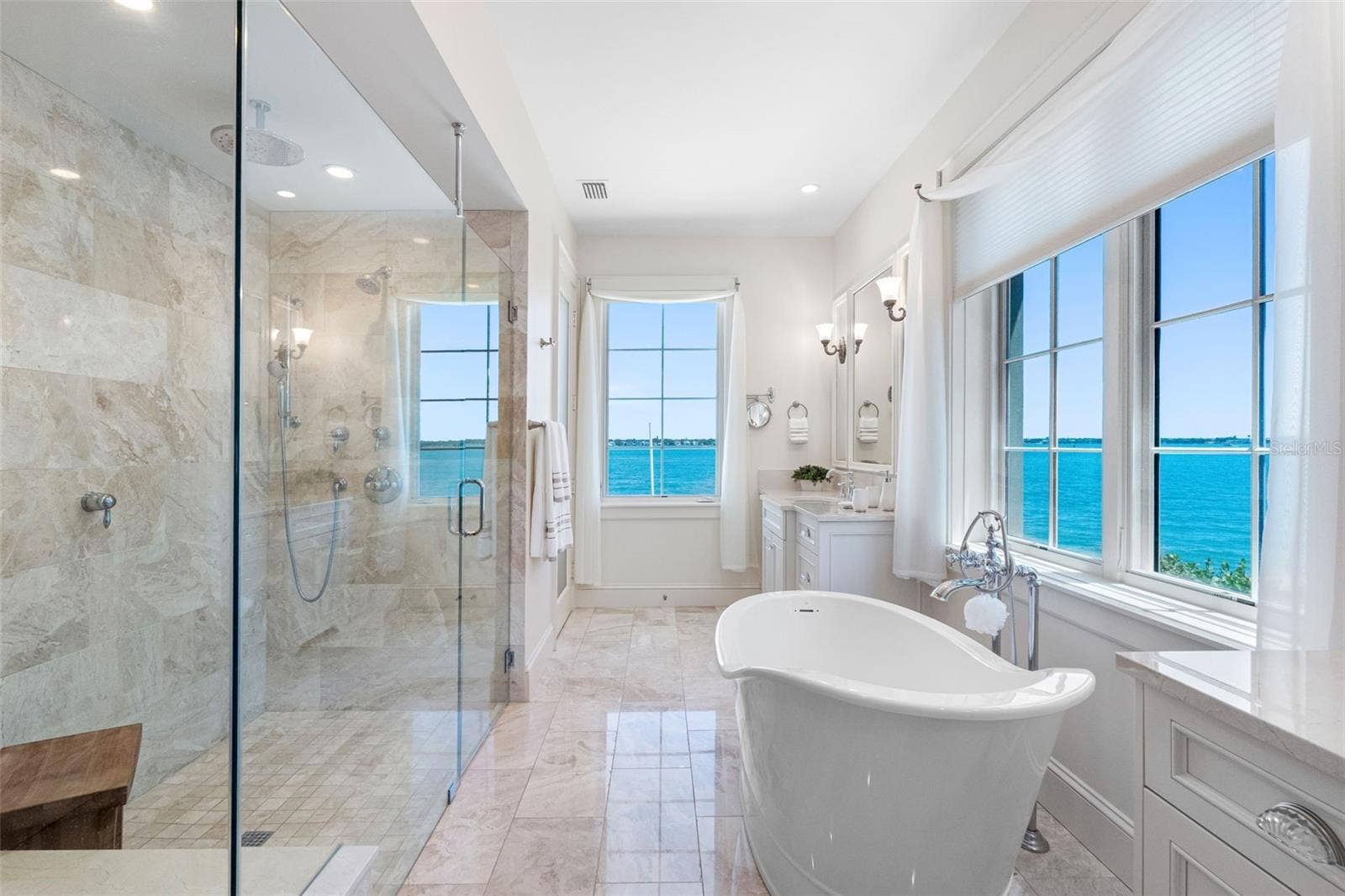 487 MEADOW LARK DR, Sarasota, FL 34236 487 MEADOW LARK DR, Sarasota, FL 34236
